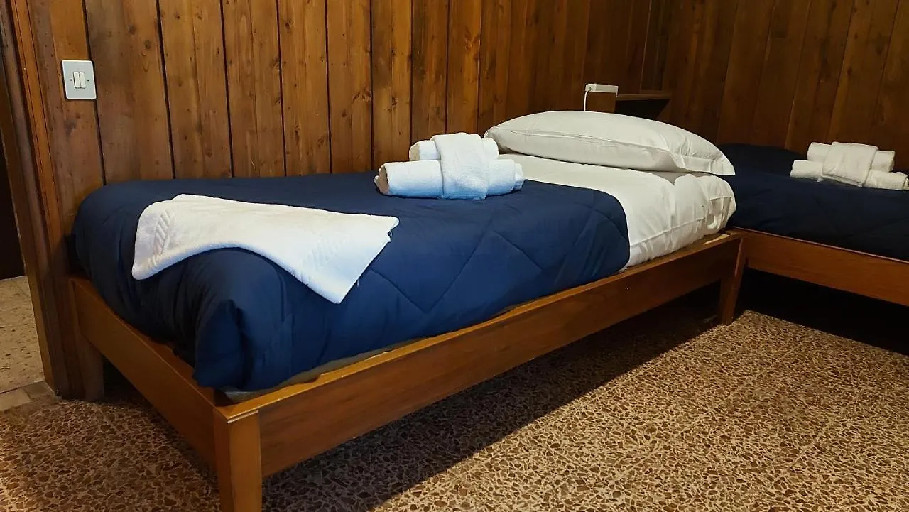 Guest house Mansarda Romantica Verona Italy